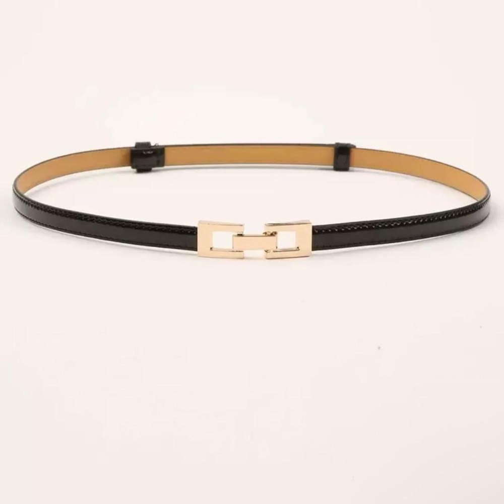 SHEIN Black and Gold Belt Sleek Leather Accessory